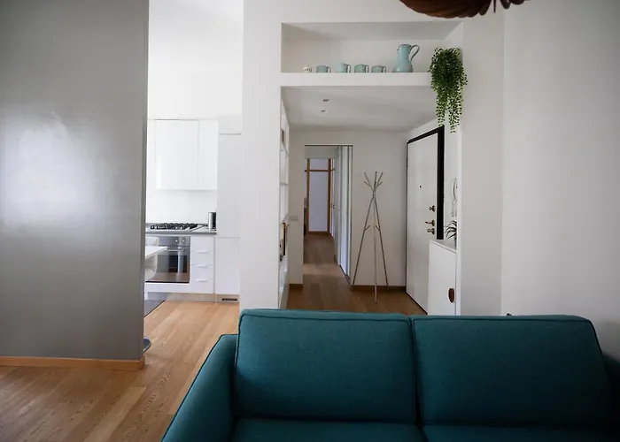 Two-room 450 Meters From Gelsomini M4 מילאנו