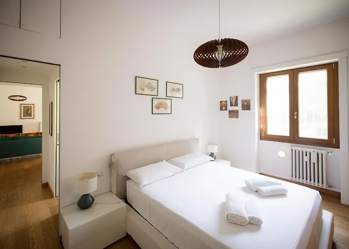 Two-room 450 Meters From Gelsomini M4 דירה *